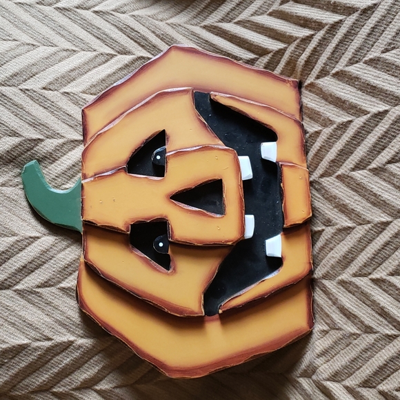 Halloween Decor Bundle - Picture 3 of 5